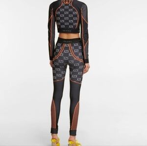 Gucci Logo Crop Top & Logo Leggings; Set brand new with tags (Top & Bottom)